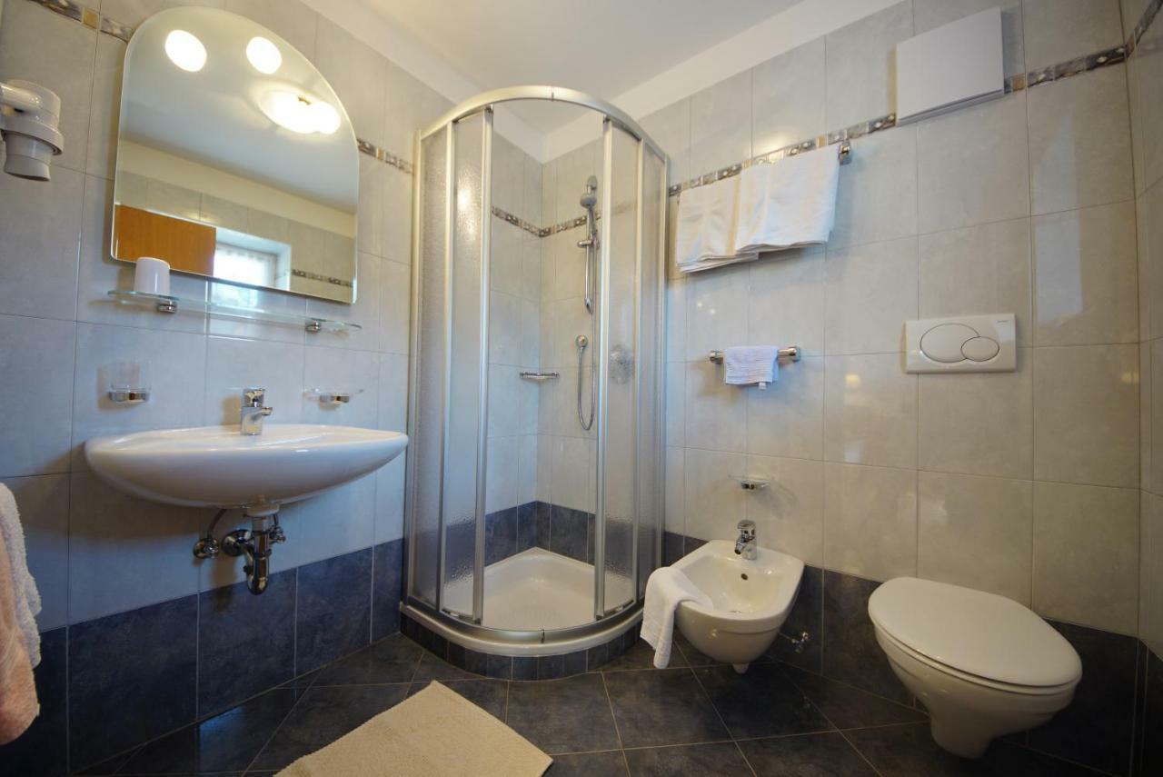 Garni Flurida Bed & Breakfast Badia  Exterior photo